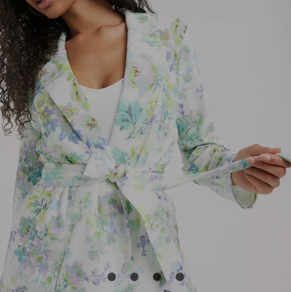 White floral Blazer